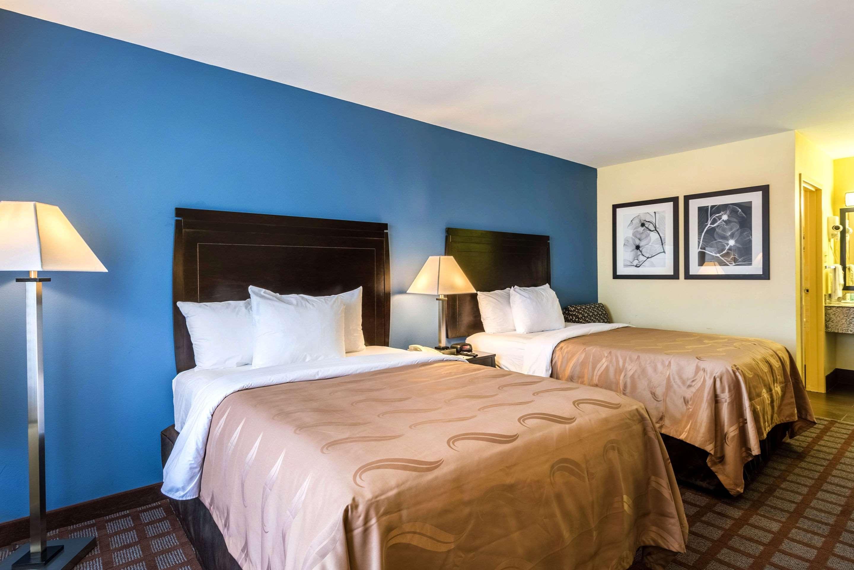 Quality Inn & Suites Baton Rouge West - Port Allen Bagian luar foto