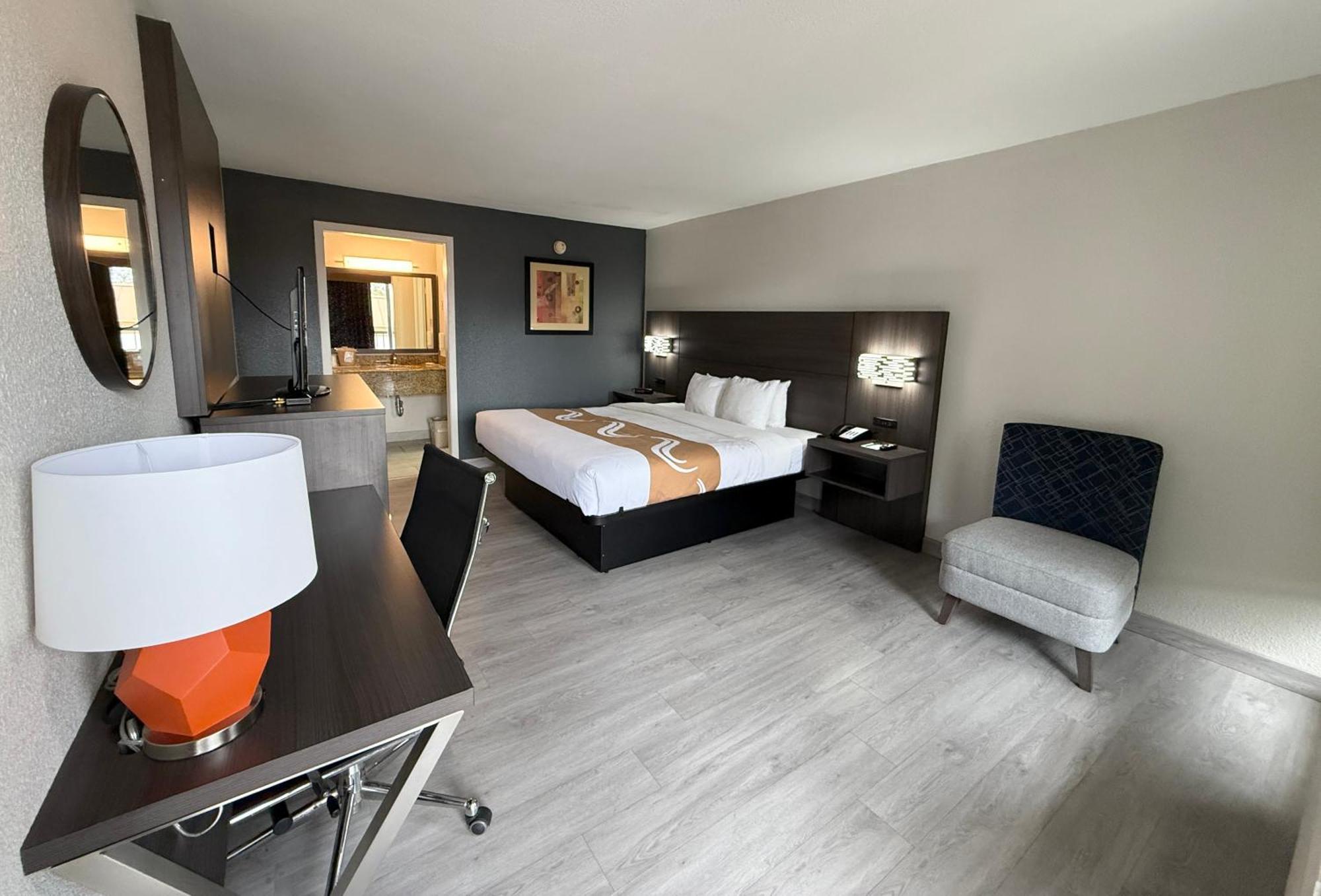 Quality Inn & Suites Baton Rouge West - Port Allen Bagian luar foto