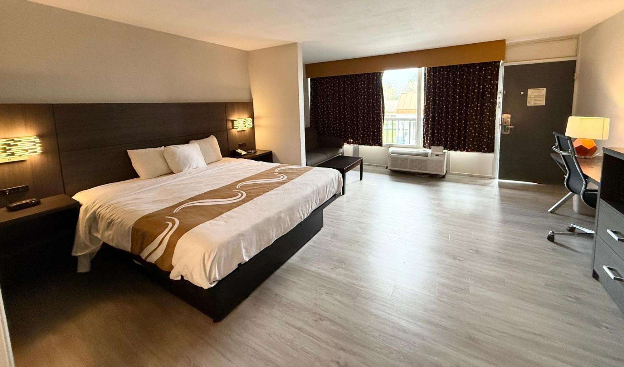 Quality Inn & Suites Baton Rouge West - Port Allen Bagian luar foto